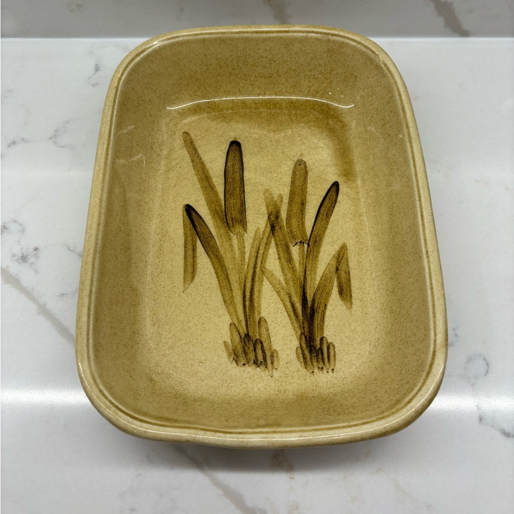 Vintage Galleon Ware Canada 1960's Serving Dish Cattails Design